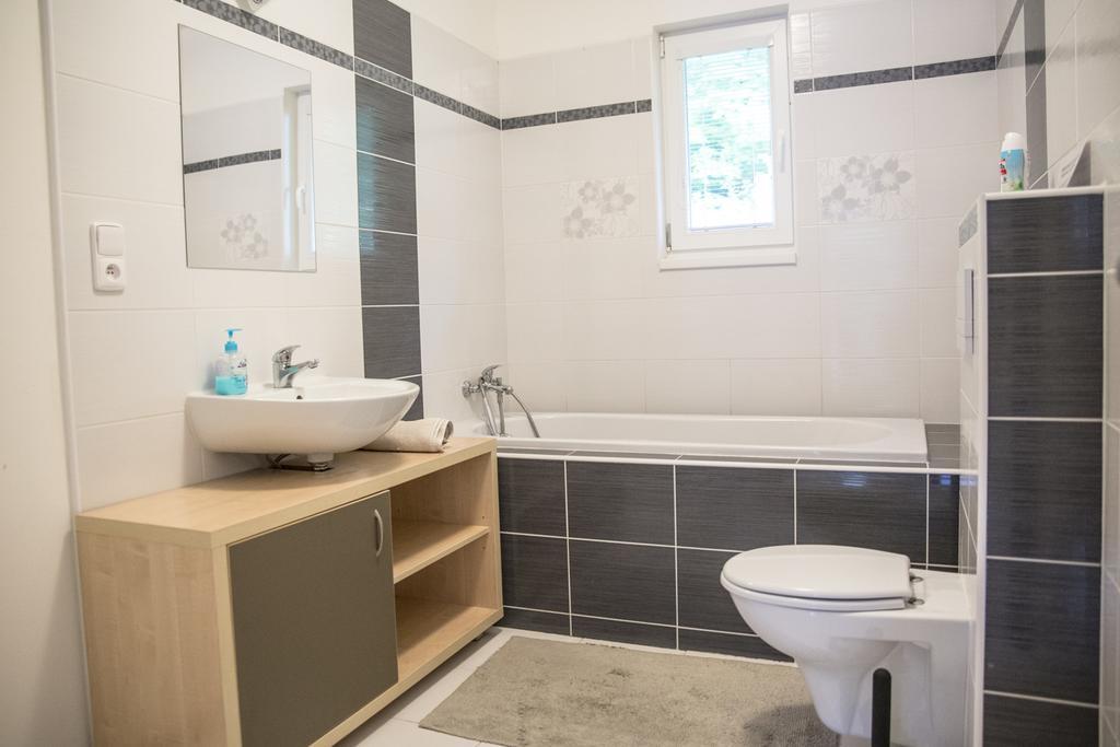 Apartmán Zlatonka Hostal Ostravice Exterior foto